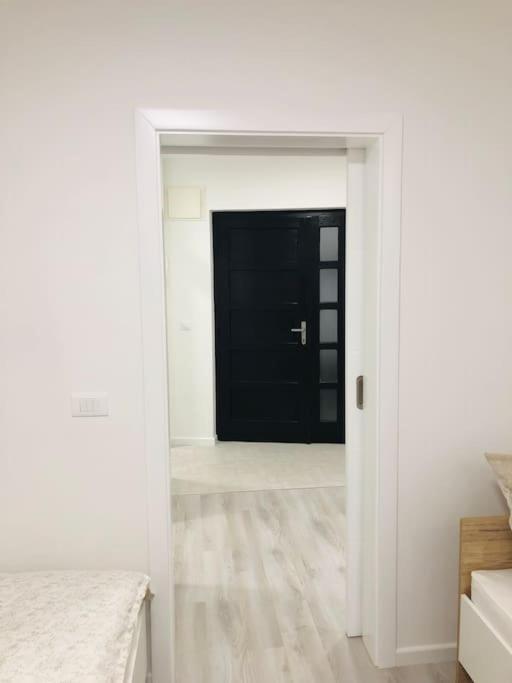 Apartment In Old Town - Top Location Сараево Экстерьер фото