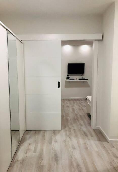 Apartment In Old Town - Top Location Сараево Экстерьер фото
