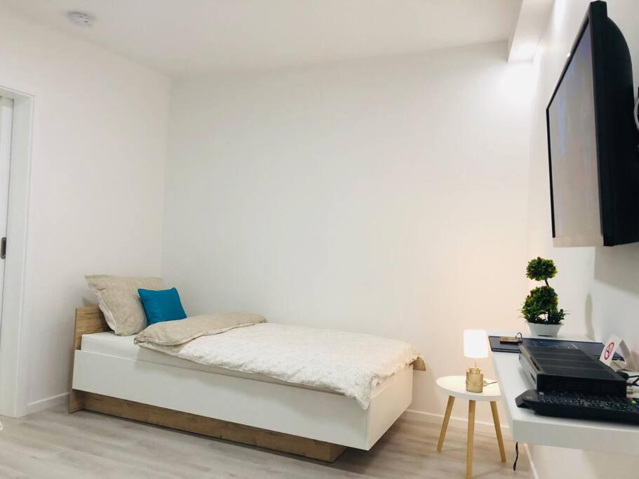 Apartment In Old Town - Top Location Сараево Экстерьер фото