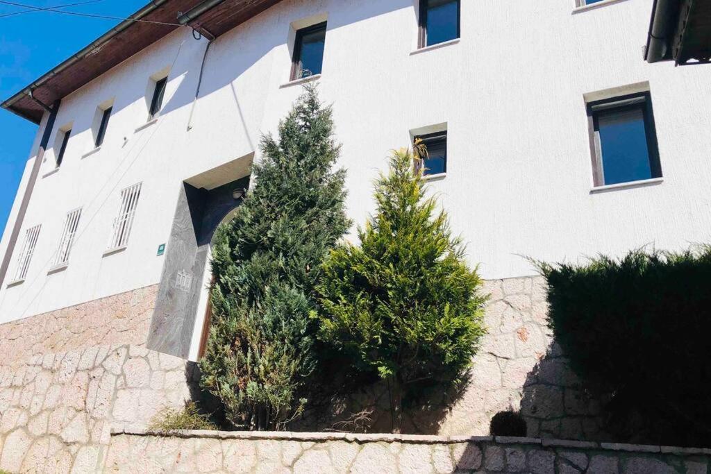 Apartment In Old Town - Top Location Сараево Экстерьер фото
